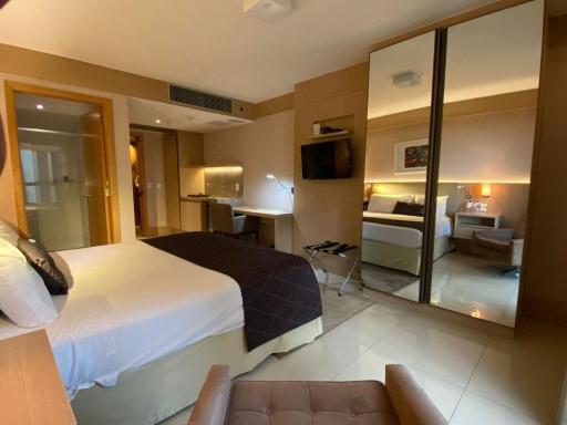 Apartamento Particular no Hotel Cullinan - Housity