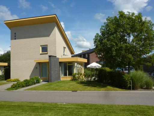 vakantiehuisgalamadammen met ligplaats boot - Housity