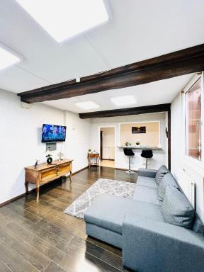 1 J&C Appartement et services - Housity