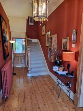 Alma House Bed and Breakfast - Housity