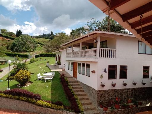 Finca espectacular- Lago Calima - Housity