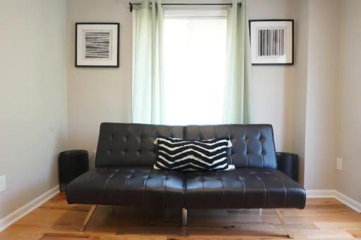 Atlanta Unit 1 Room 1 - Peaceful Private Master Bedroom Suite with Private Balcony - Housity