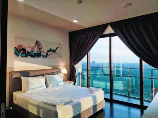 E & D HOSPITALITY at Almas suites puteri harbour - Housity