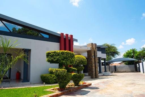 Getty's Bed and Breakfast - Housity