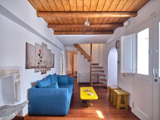 Retreat Paros - The Happy Apartment - Housity