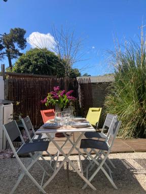 Studio avec grande terrasse et jardin privatif au Pyla - Housity