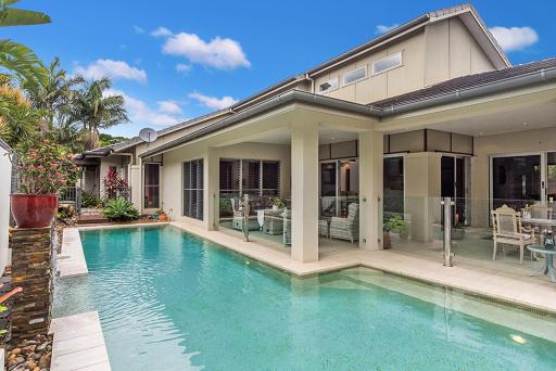 Mini Resort Home with Pool - Housity