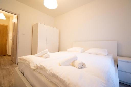 Apartament Charlie - Housity