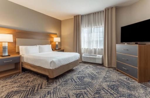 Candlewood Suites Ofallon, Il - St. Louis Area by IHG - Housity