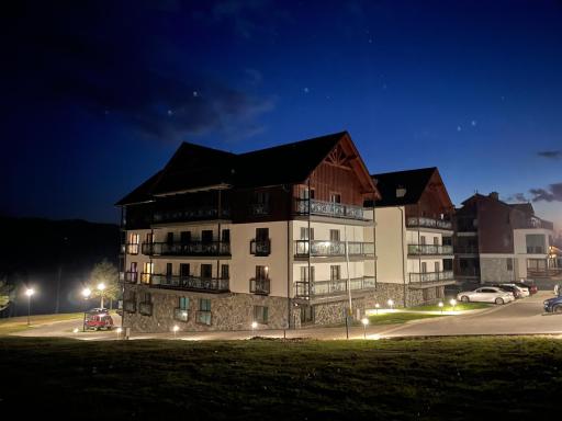 Apartamenty Trimont nad Jeziorem Czorsztyńskim - Housity