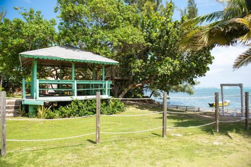 Hunny Bay Resort - Housity