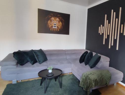 Neu: Modernes Apartment / 74m2 / 2 Schlafz + Netflix - Housity