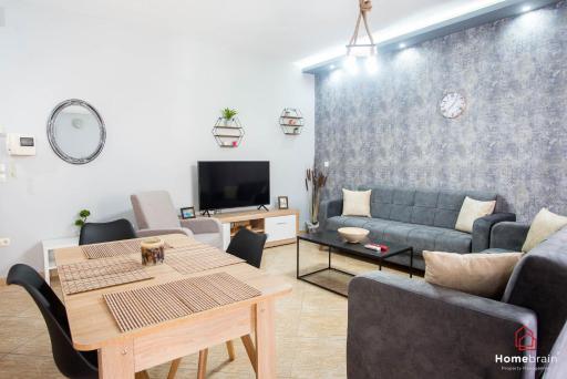 Eva's House Project by Homebrain - Housity