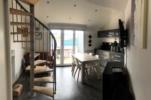 Superbe Appartement avec terrasse - Housity