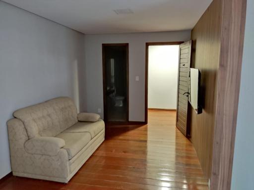 APTO 202 - MENINO DEUS - Housity