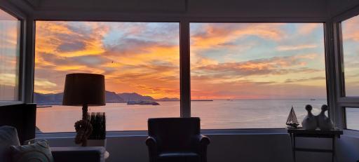 Sunset View Apartament - Housity