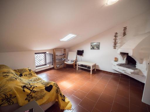 Entire House in Scalea's Historical Center - Housity