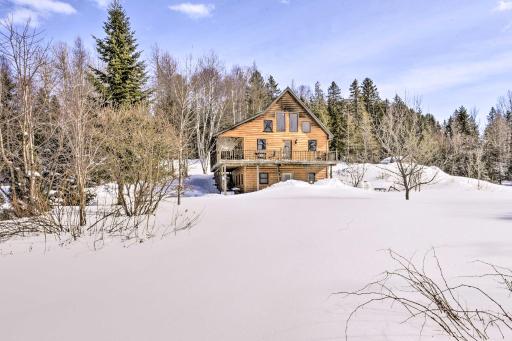 West Danville Cabin Day Trip to Stowe Mtn! - Housity