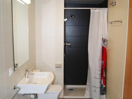 Urpa Apartaments - Housity