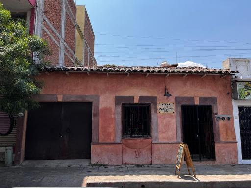 Hostal Casa de Zeferina - Housity