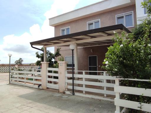 villa al mare nel residence - Housity