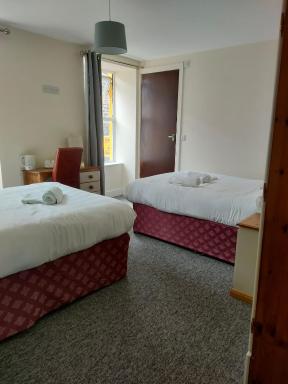 Sunnymead Guest House - Housity