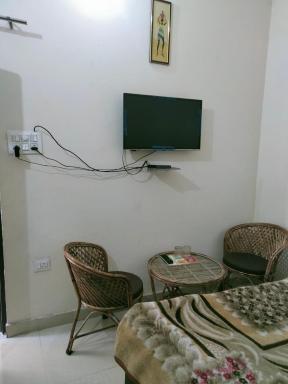 Heaven Inn Homesaty - Housity