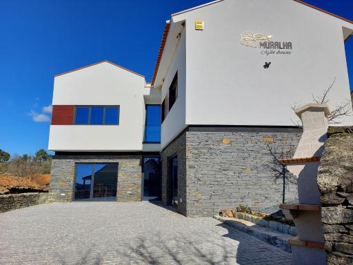 Muralha Azibo Dreams - Housity