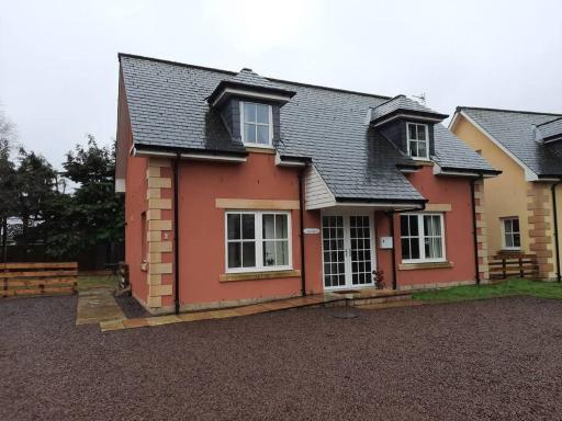 Fir Tree Cottage - Housity