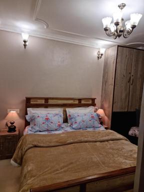 CHARLIE MOUNT LODGE - Housity