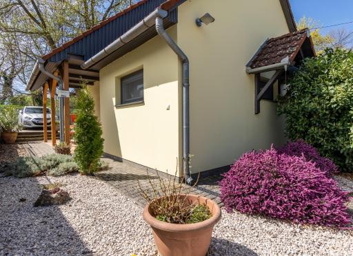 Bori Lak Fadd-Dombori - Housity