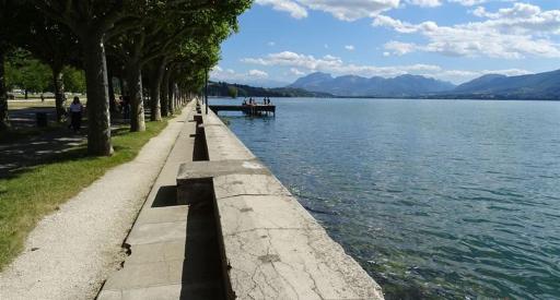 Appartement 35 m² bord de lac Aix les Bains (73) - Housity