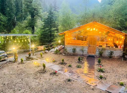 Mystic Vibes - Jibhi - Housity