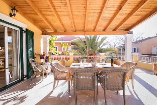 Archontissa House - Housity