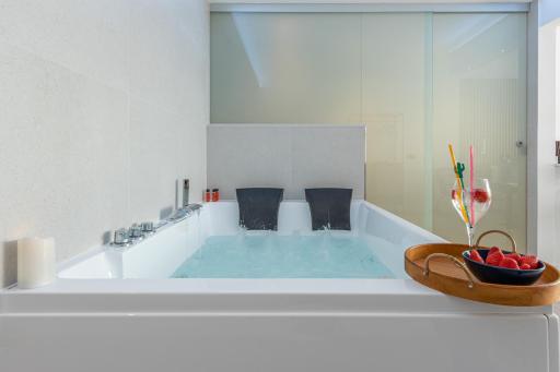 Holidays P16 - Hidromasaje - Housity