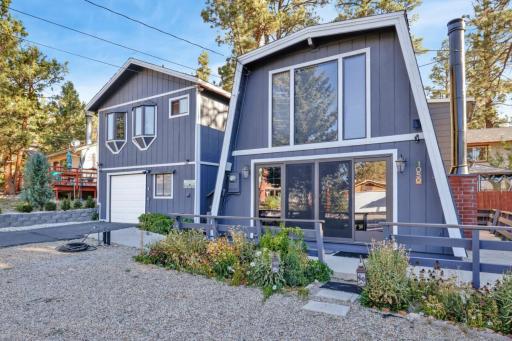 Mount Shasta Retreat #2073 by Big Bear Vacations - Housity