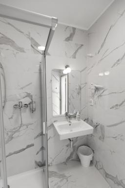 Home Le Fame - Housity