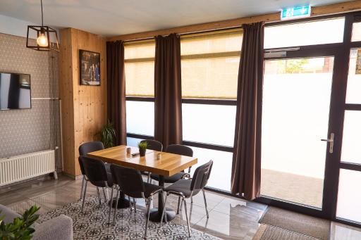 #RijnApartment Airborne & lovely RIJNKADE - Housity