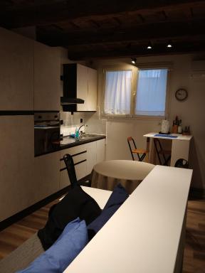 Isi GuestHouse 29 - Housity