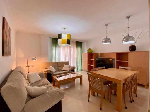 Chicflat Avenida España Ideal para familias - Housity