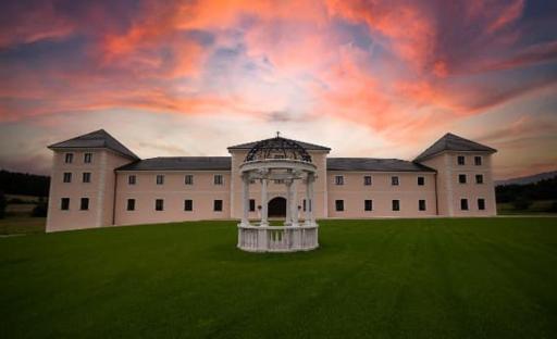 Château Šanov - Housity
