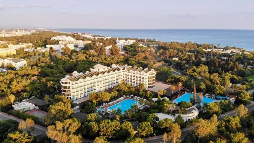 Maya World Side - Housity