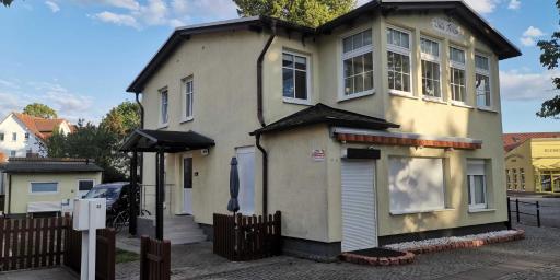 Villa Helga- Fewo Nachtstern mit Terrasse, Bio-Kamin und 2 Schlafzimmer - Housity