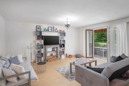 Apartment with Terrace,WiFi &Netflix - Housity