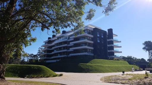 Solanas Crystal View Spa & Resort - Housity