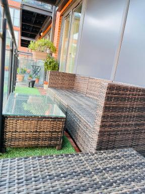 Latitude Chinatown Central Apartment - Housity