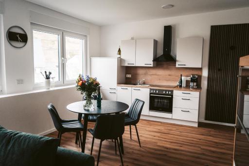 Weingut Meurer - Housity