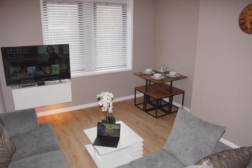 Da Sunny Inn - 3 bedroom House in Lerwick - Housity