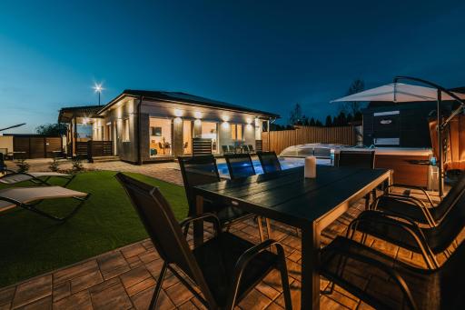 Tópart Apartmanok ***** Algyő - Housity