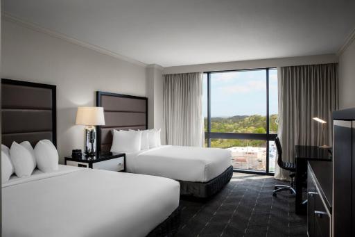 Hyatt Regency Birmingham - The Wynfrey Hotel - Housity